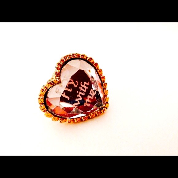 Betsey Johnson fly with me heart ring COLLECTION - Picture 1 of 4
